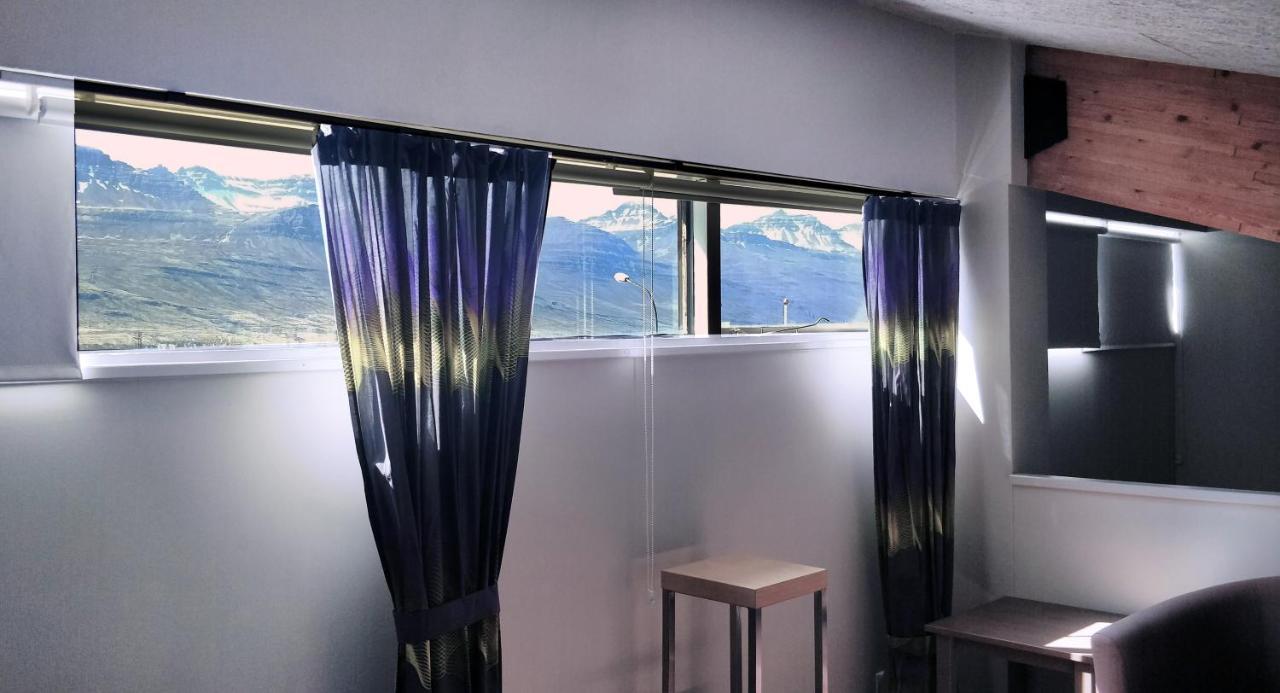 Saxa Guesthouse Stöðvarfjörður Buitenkant foto