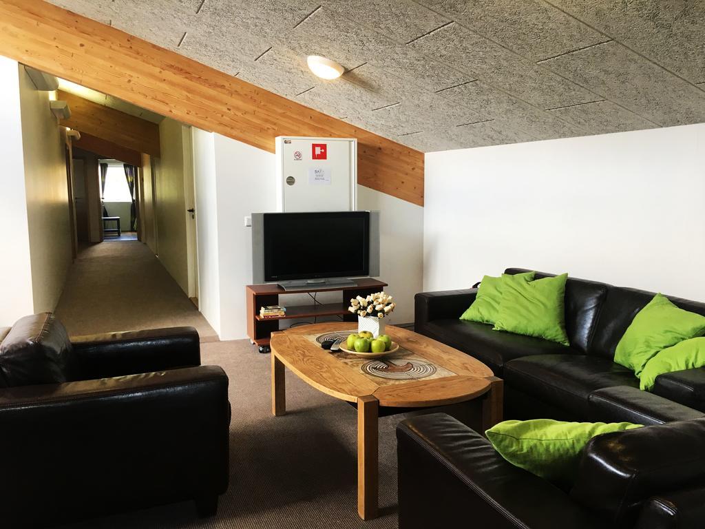 Saxa Guesthouse Stöðvarfjörður Buitenkant foto